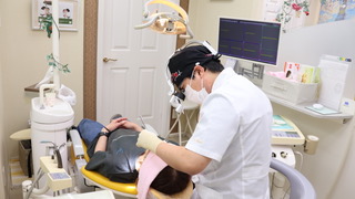 歯科医師安藤紹介1